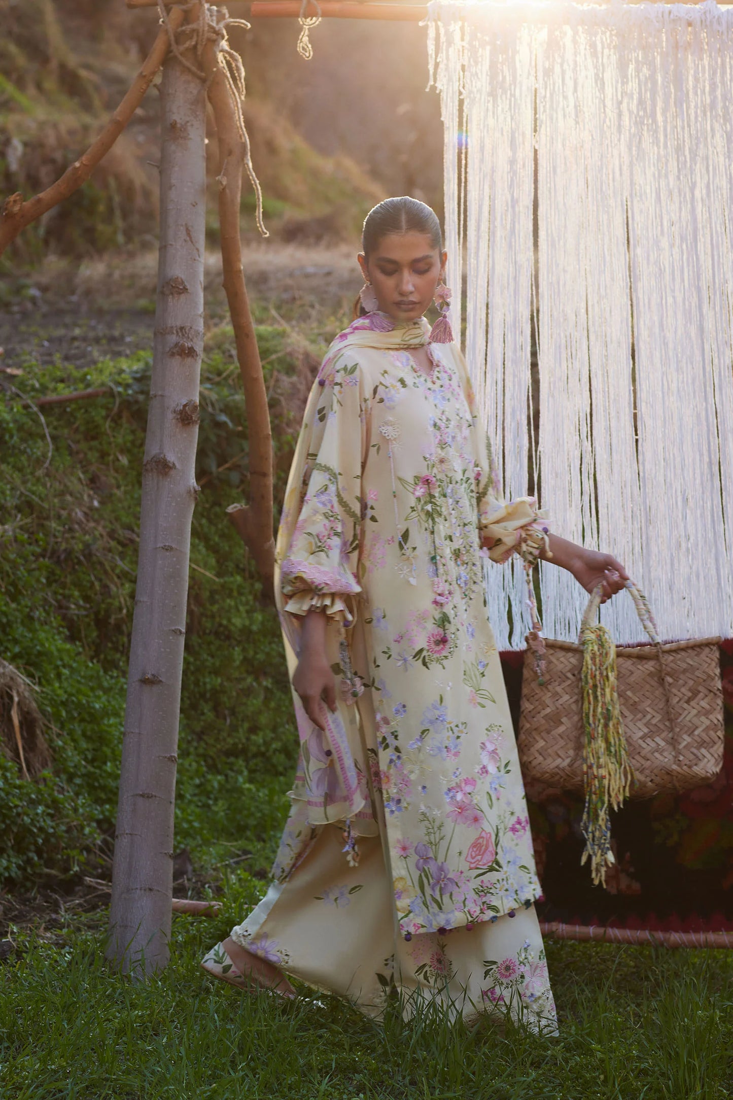 Zaha Lawn 2026 | ZL26-12 B