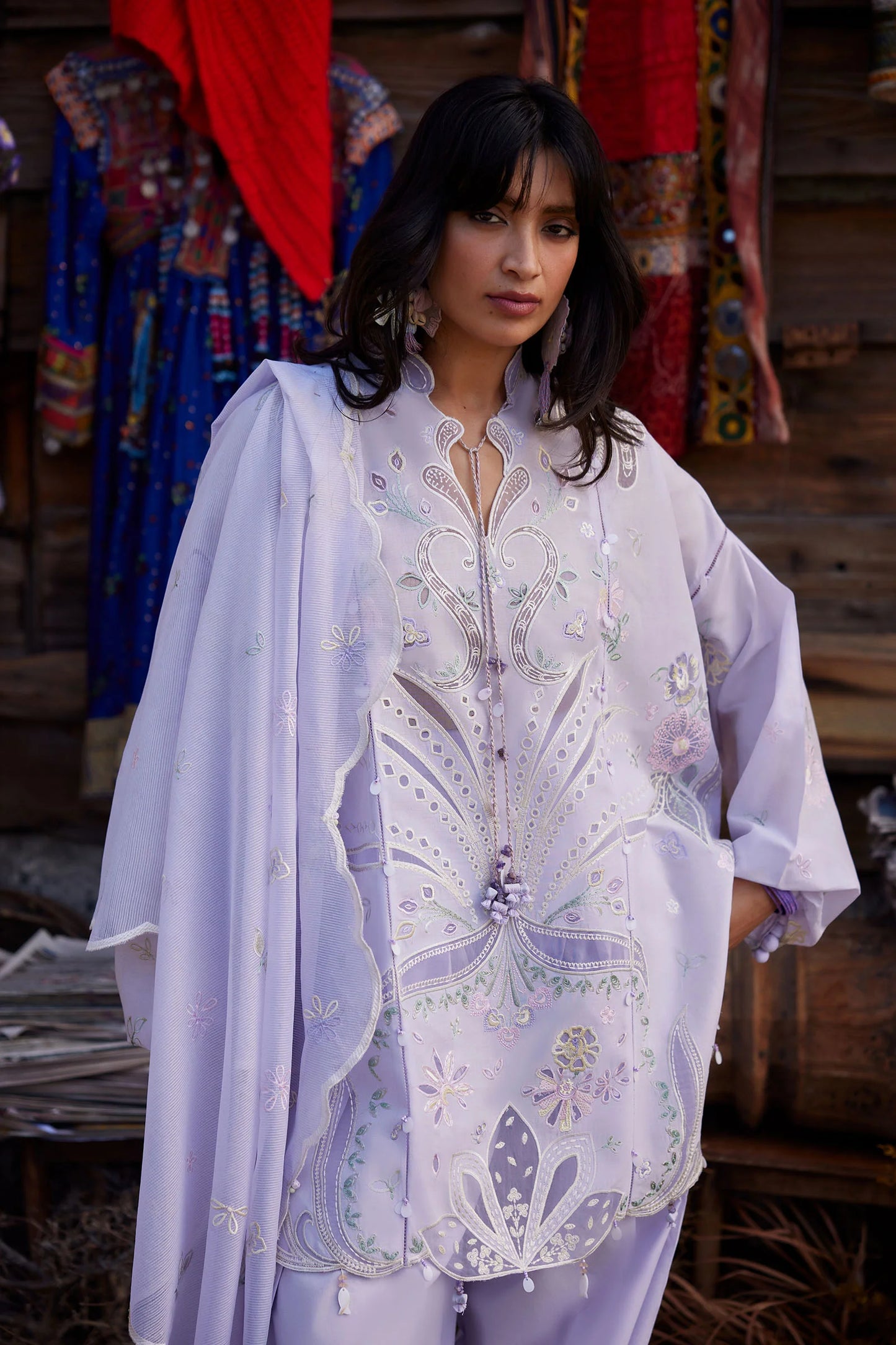 Zaha Lawn 2026 | ZL26-10 B