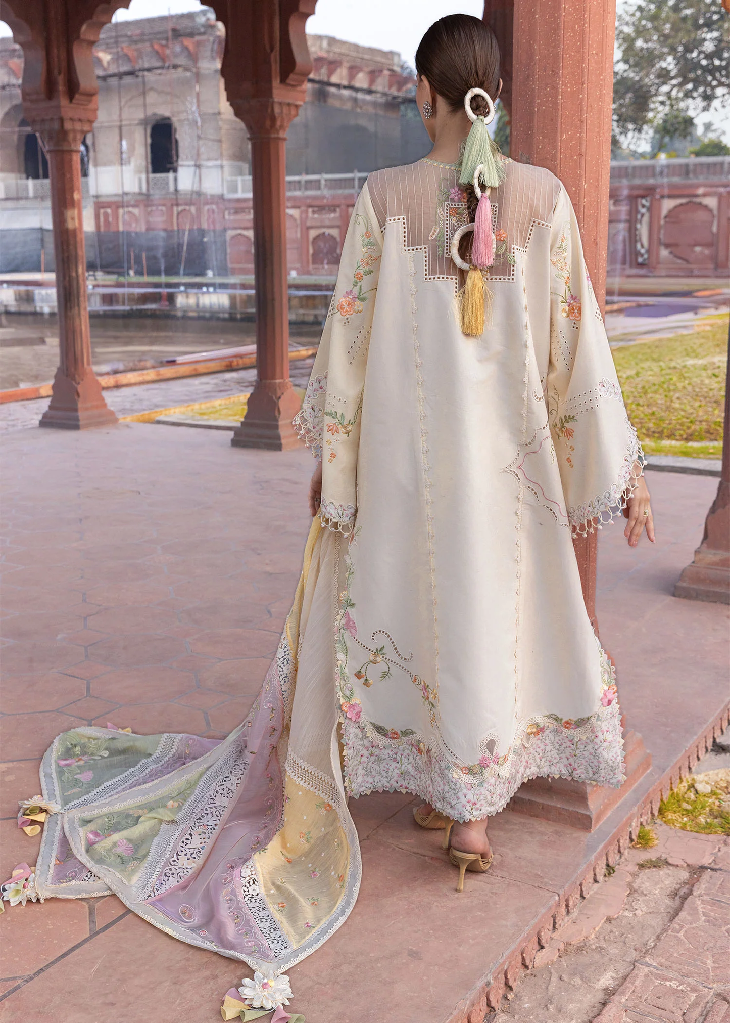 Crimson Luxury Lawn 2026 | OUT OF MANY HEARTS | D-7A