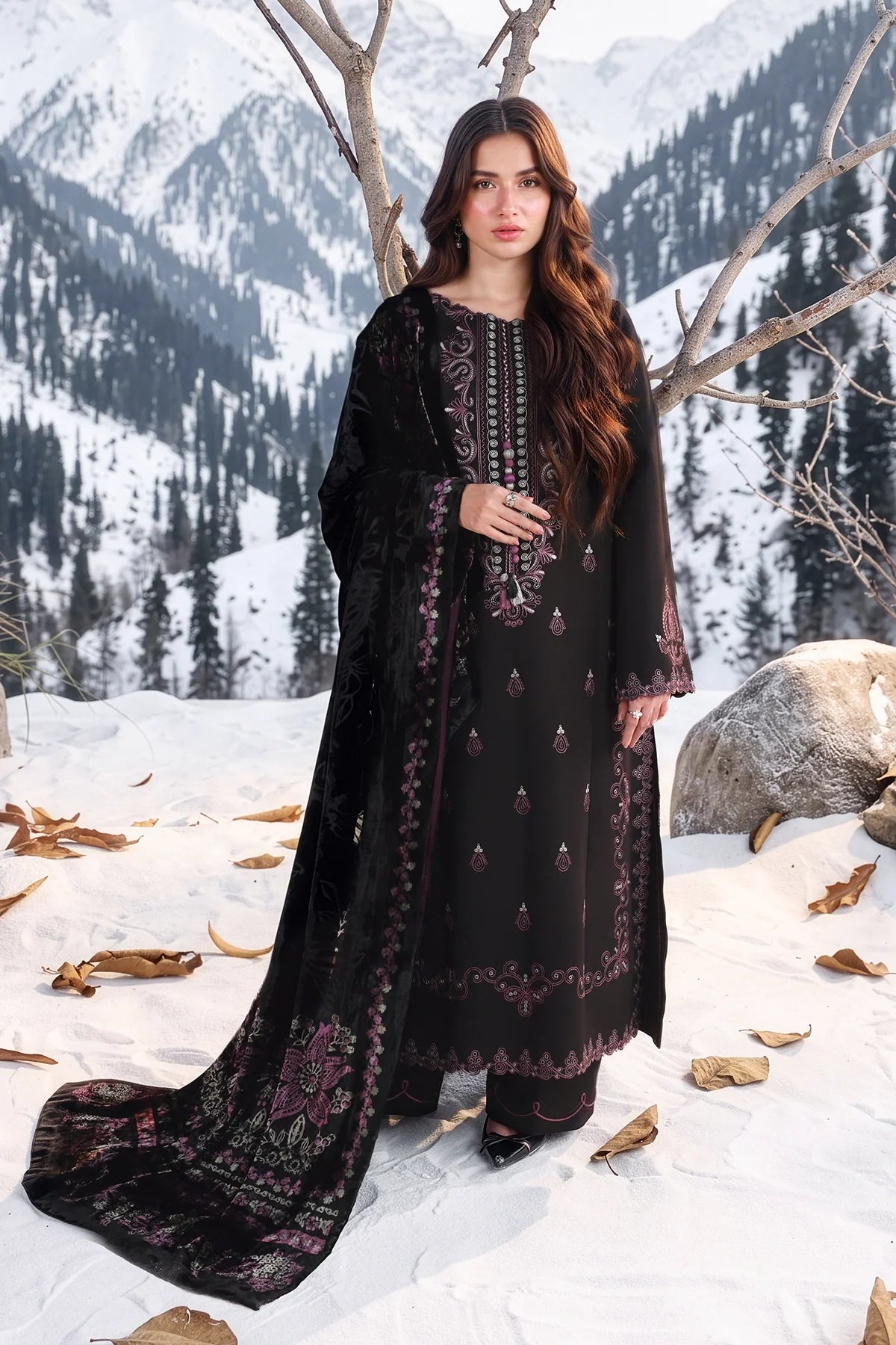 Rang Rasiya Winter Carnation 2026 | ONYX