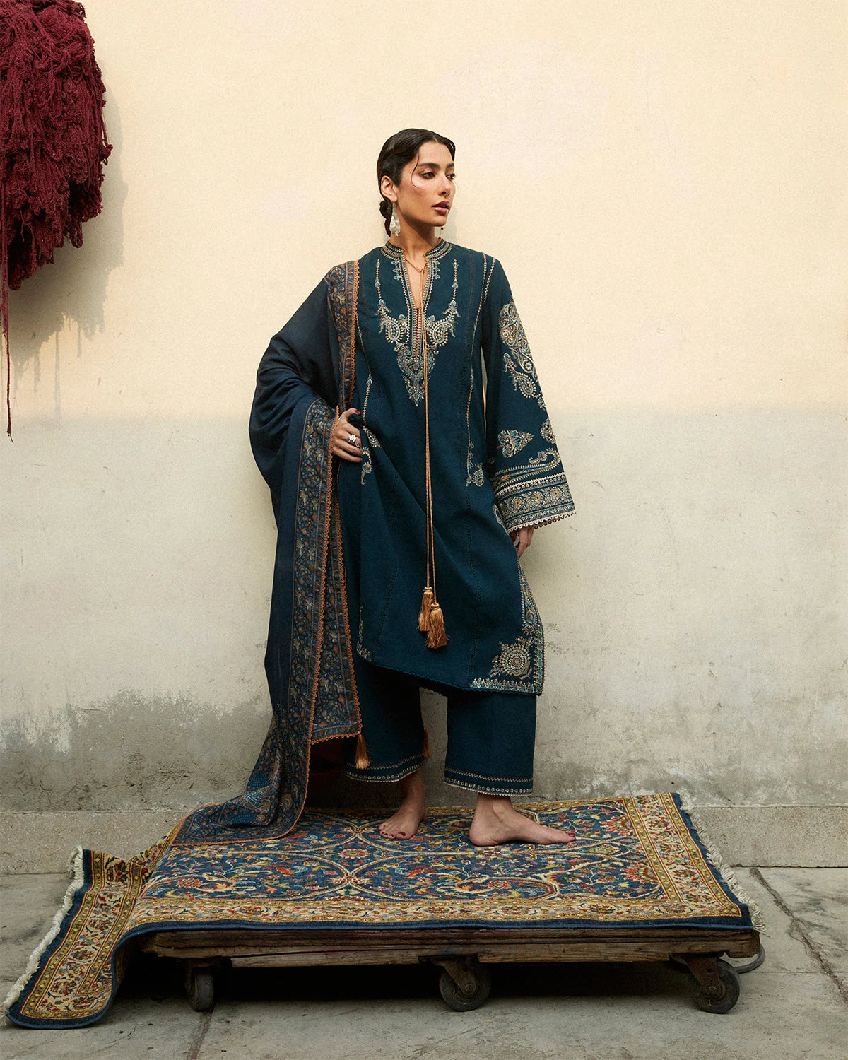 Jugnu Embroidered Karandi Collection 2025 | NIVA