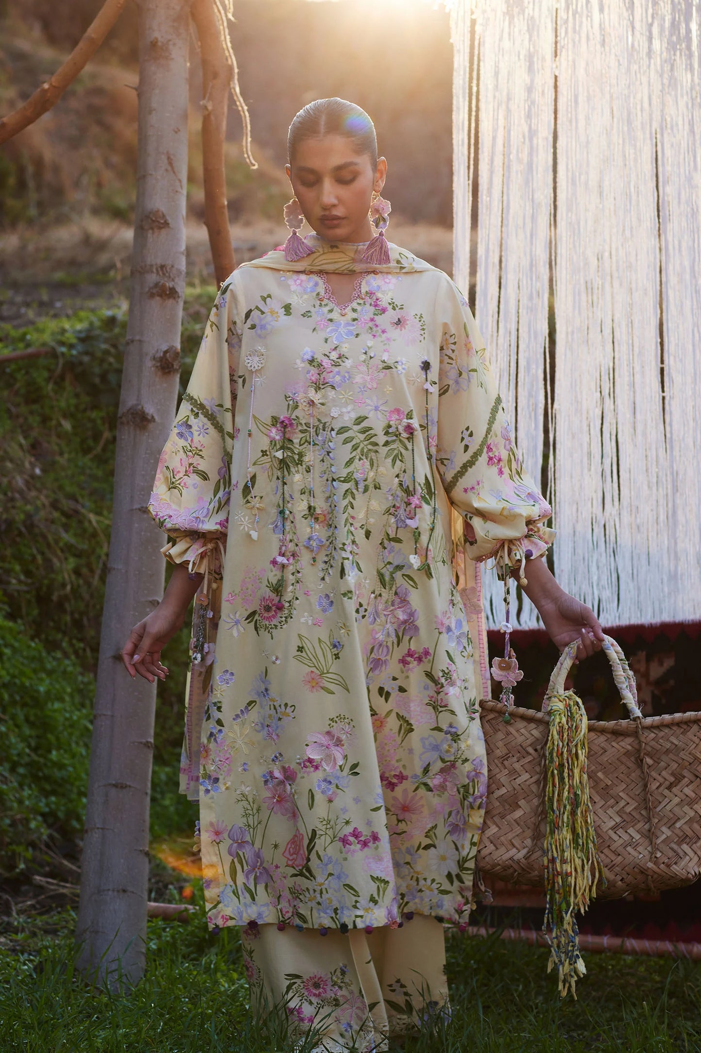 Zaha Lawn 2026 | ZL26-12 B