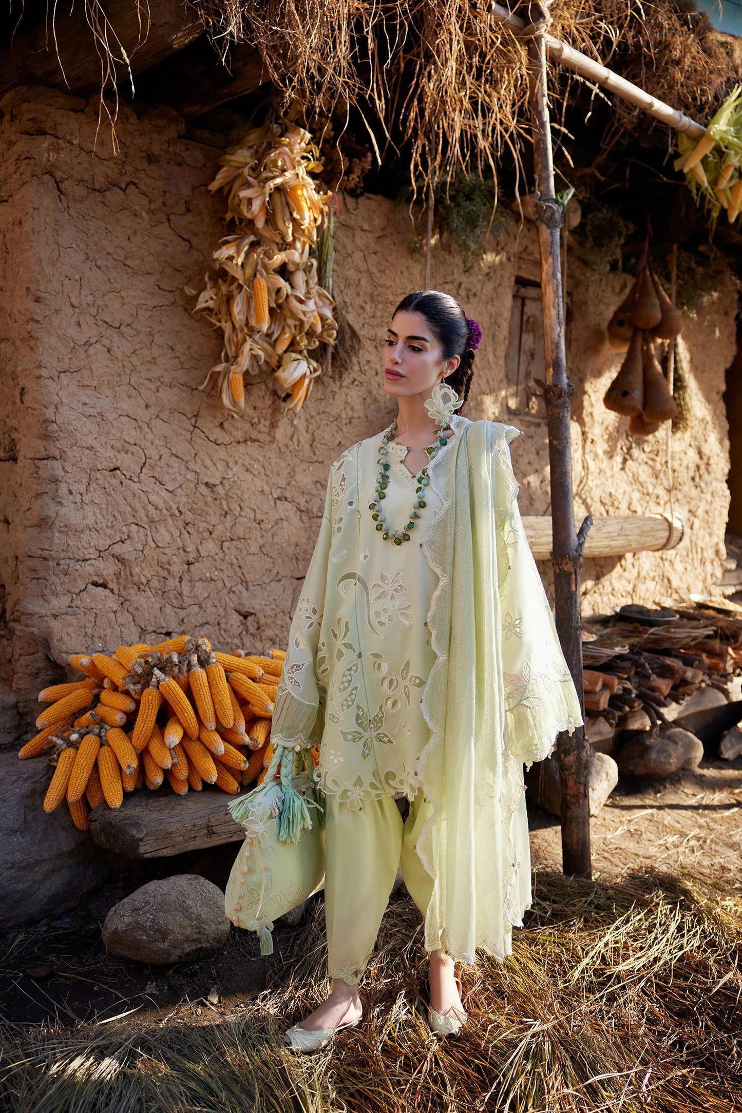 Zaha Lawn 2026 | ZL26-14 B