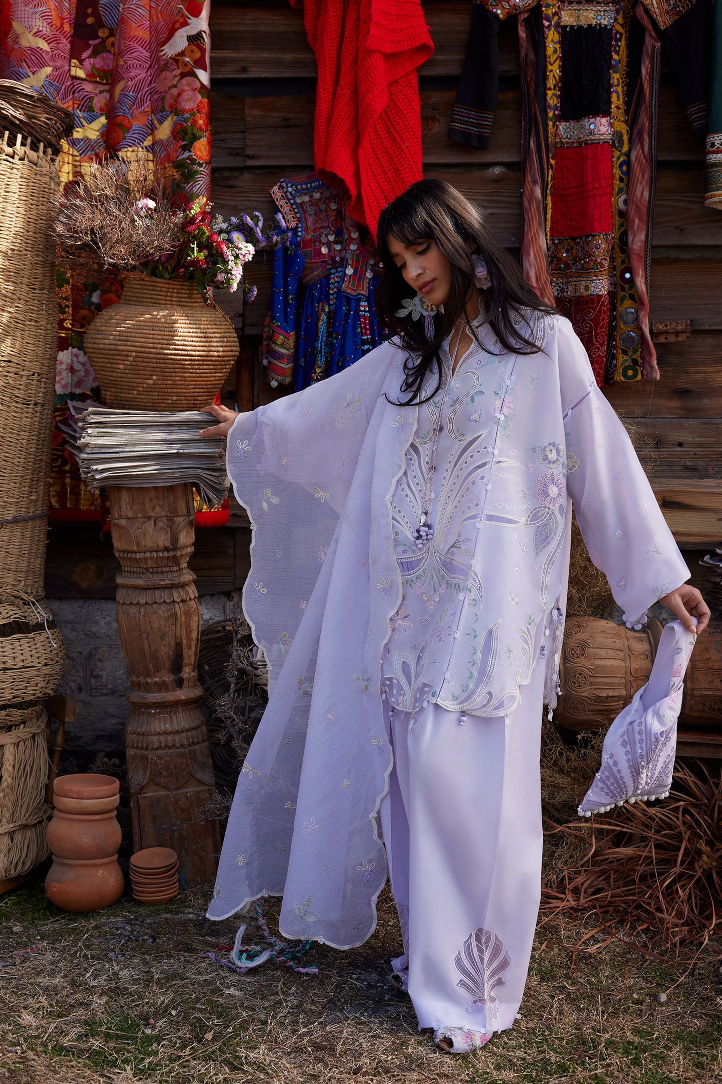 Zaha Lawn 2026 | ZL26-10 B