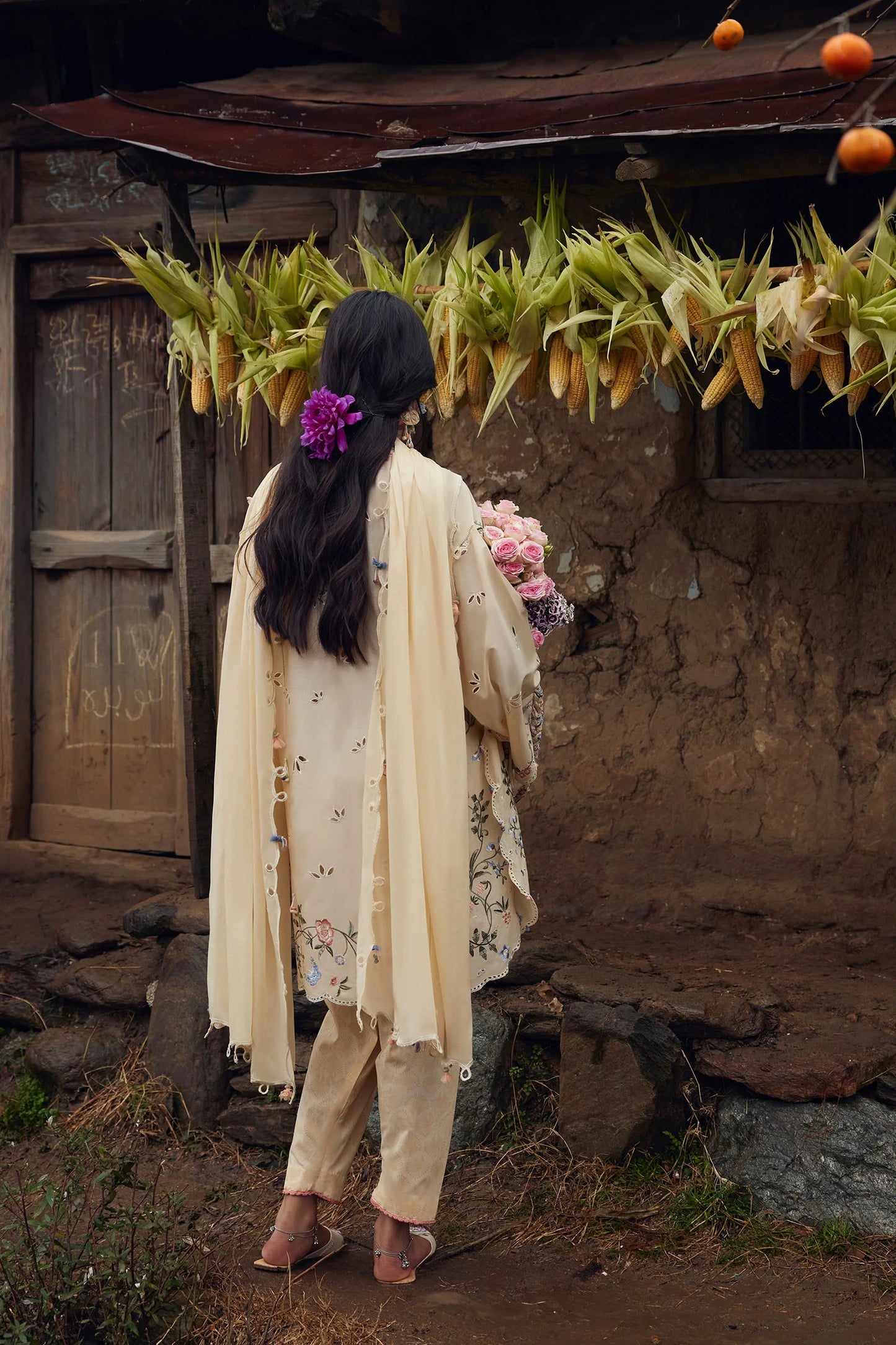 Zaha Lawn 2026 | ZL26-04 B