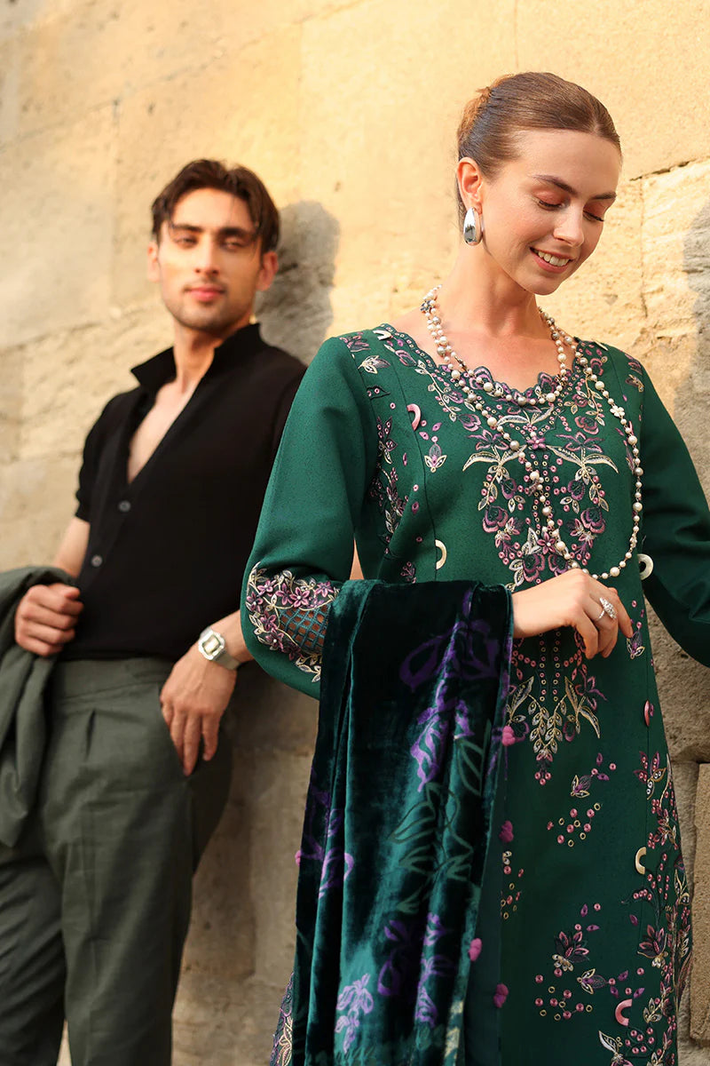 Rang Rasiya Carnation Luxury Shawl Edit | MATCHA