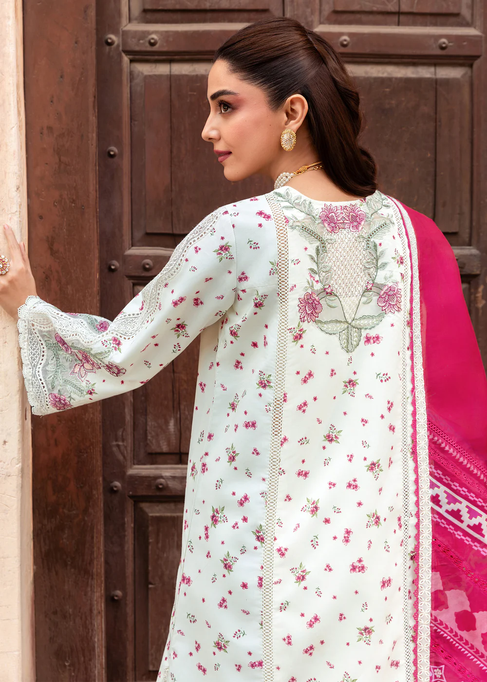 Saira Shakira Luxury Lawn 2026 | IVY | D-1A