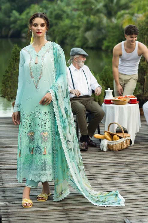 Mushq Solace Ombre Chikankari 2025 | FAMIGLIA