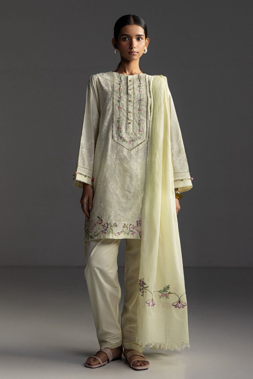 Coco Lawn by Zara Shahjahan 2026 | LIORA - 8B