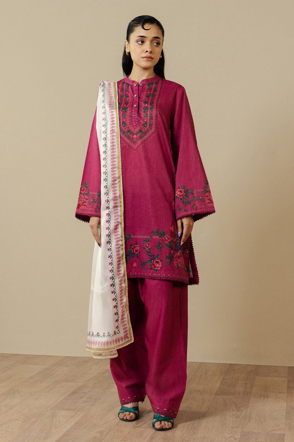 Coco Prints Vol-03 2026 by Zara Shahjahan | ISMERIA-8A