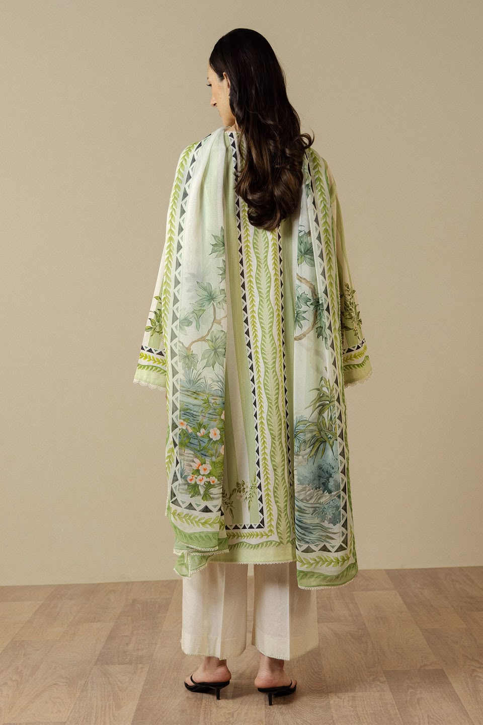 Coco Prints Vol-03 2026 by Zara Shahjahan | NERINE-1A
