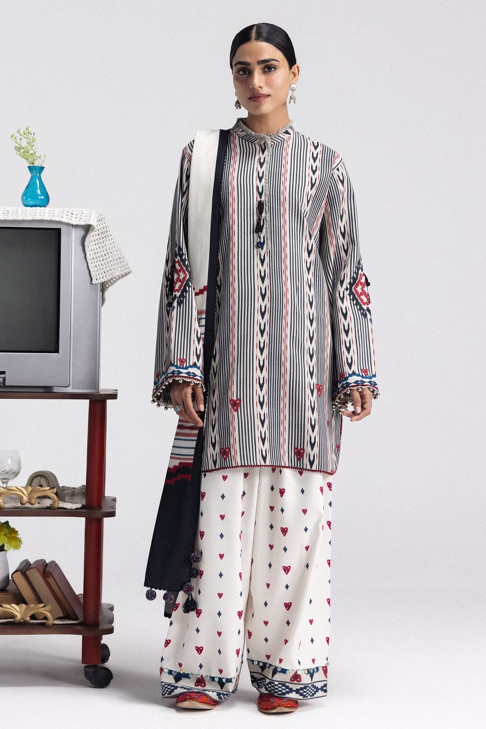 Coco Prints Winter 2026 | LEELA-10A