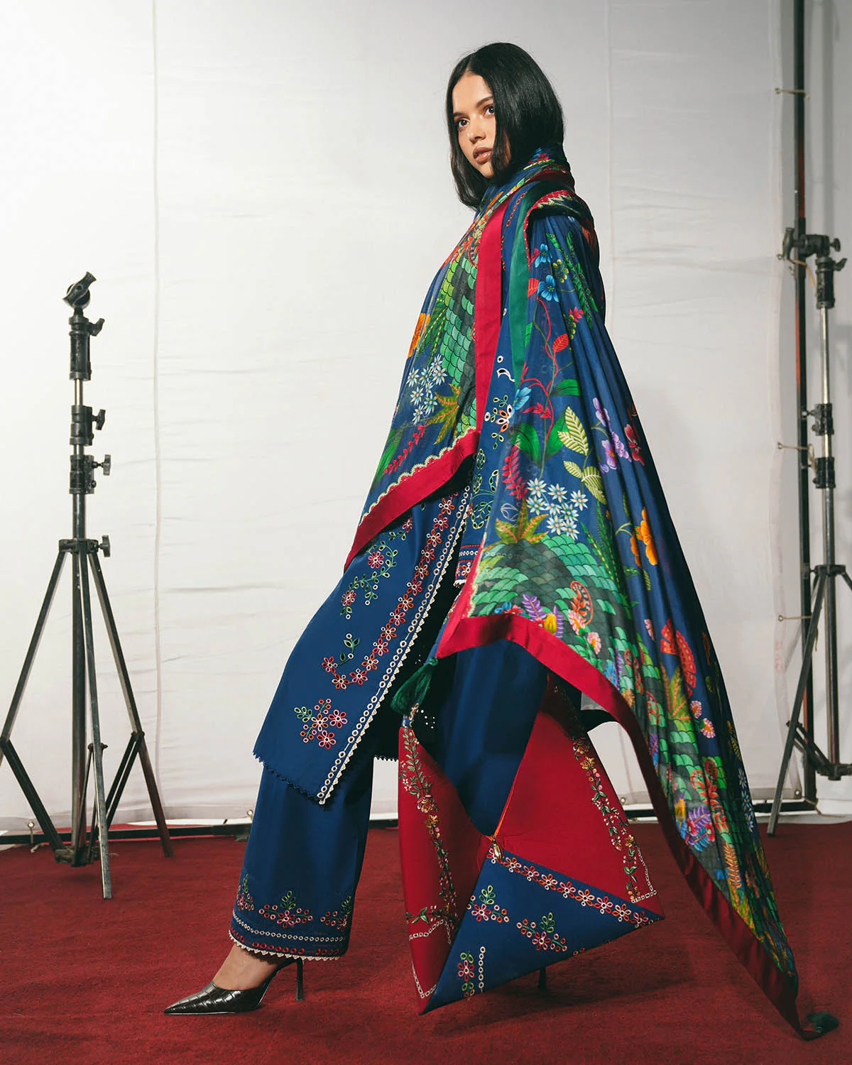 Jugnu Lahore Luxury Lawn 2026 | SS / Edit 1 - PEROZ
